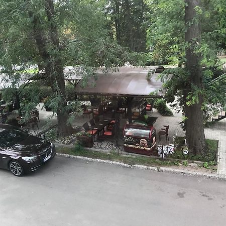דנייפרופטרובסק Apartment On Nauki Avenue 102 מראה חיצוני תמונה