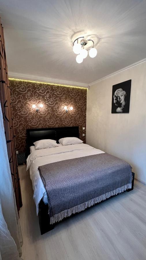 דנייפרופטרובסק Apartment On Nauki Avenue 102 מראה חיצוני תמונה