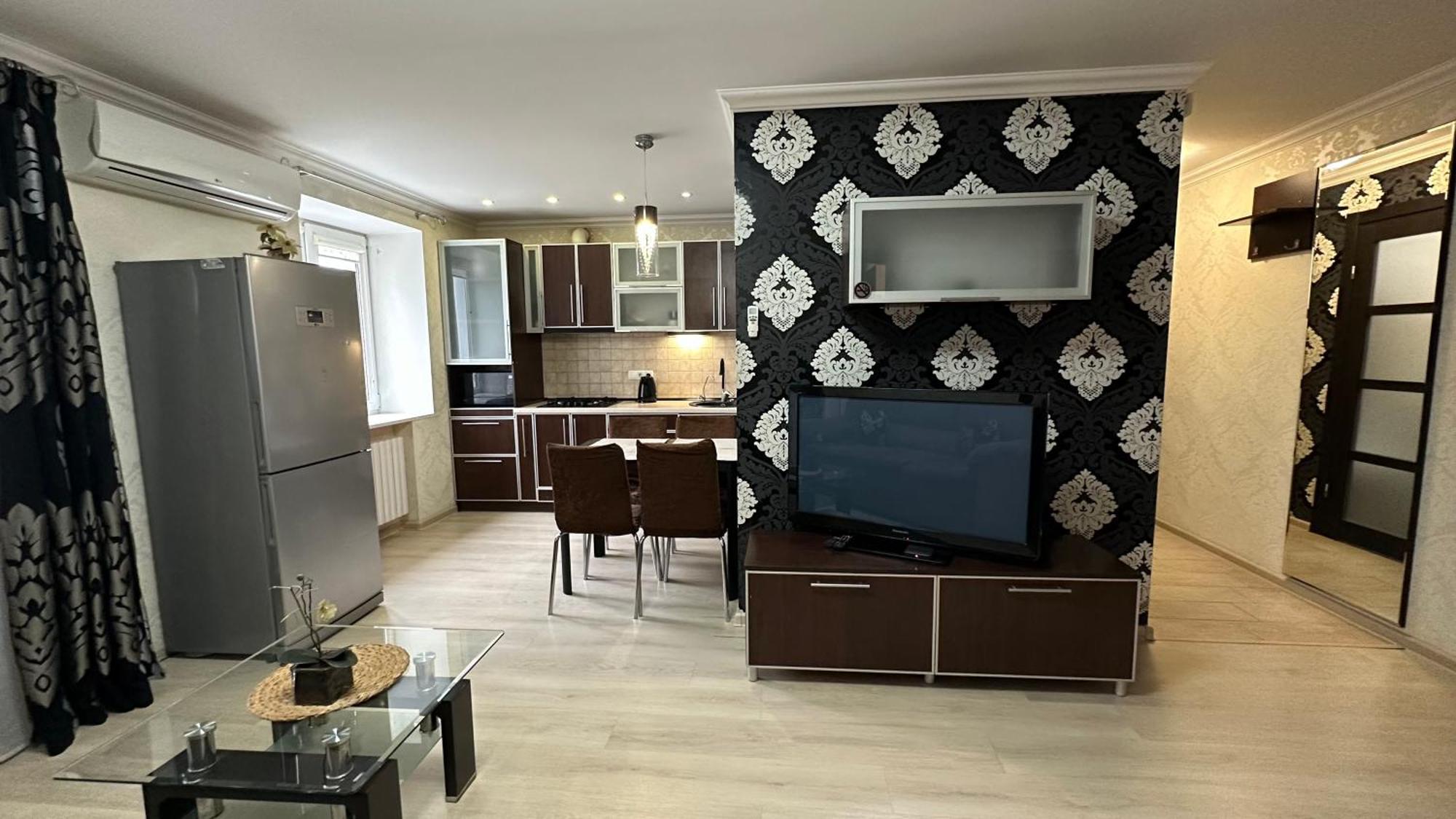 דנייפרופטרובסק Apartment On Nauki Avenue 102 מראה חיצוני תמונה
