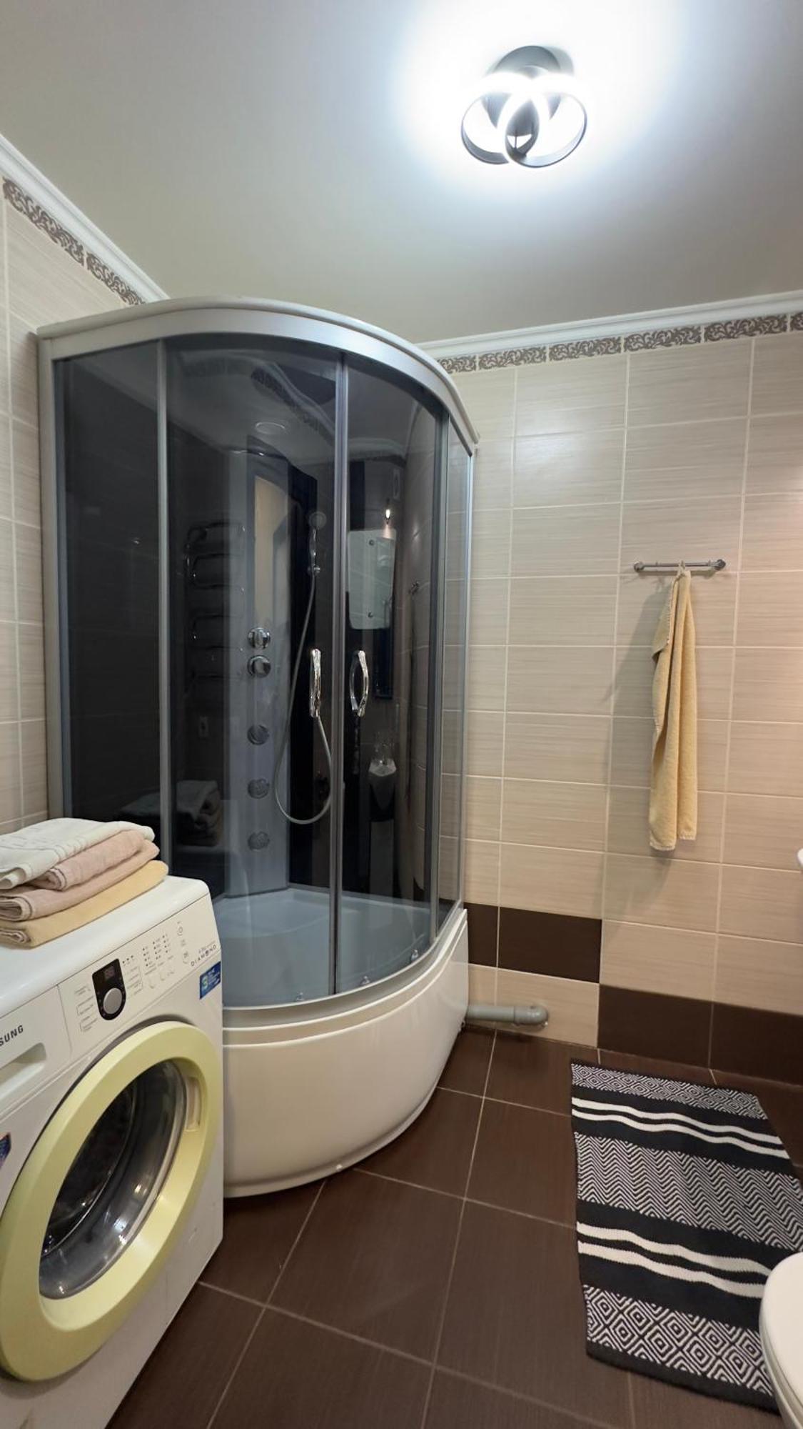 דנייפרופטרובסק Apartment On Nauki Avenue 102 מראה חיצוני תמונה