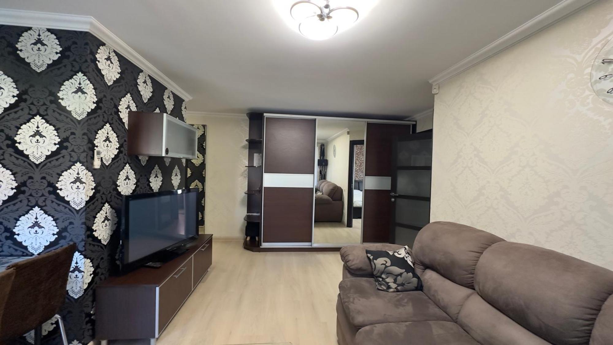 דנייפרופטרובסק Apartment On Nauki Avenue 102 מראה חיצוני תמונה